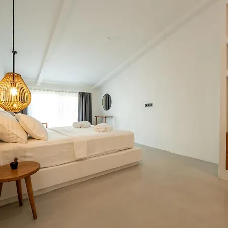 Gizz Lägenhetshotell 4*