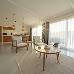 Apartmanhotel Gizz 4*